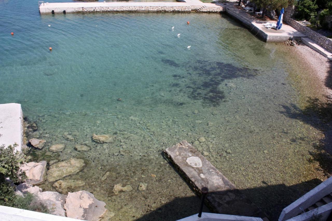 Apartments And Rooms By The Sea Supetarska Draga - Gornja, Rab - 11579 Buitenkant foto