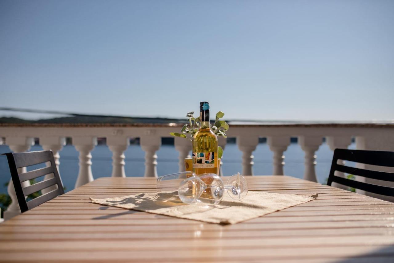 Apartments And Rooms By The Sea Supetarska Draga - Gornja, Rab - 11579 Buitenkant foto