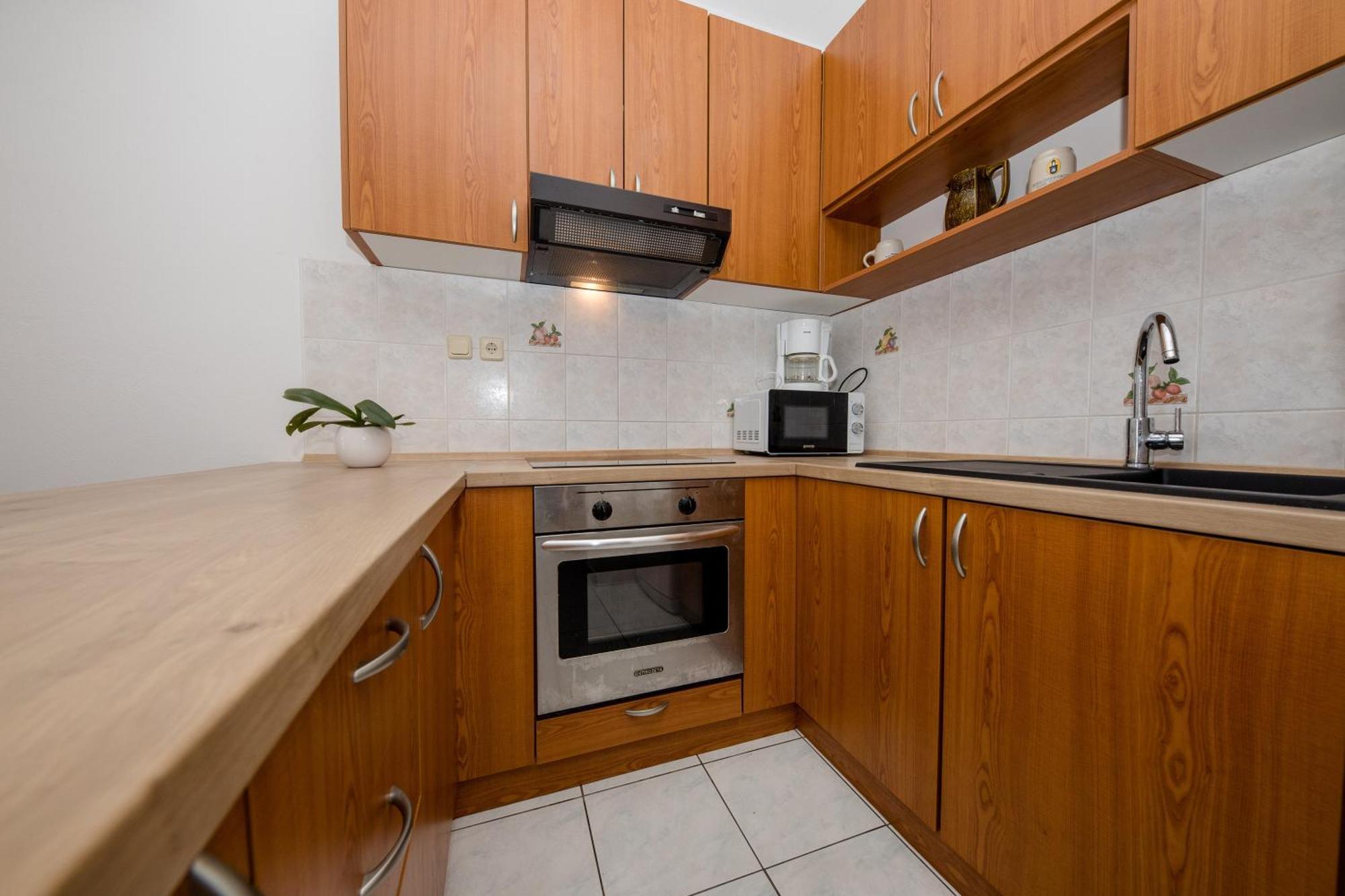 Apartments And Rooms By The Sea Supetarska Draga - Gornja, Rab - 11579 Kamer foto